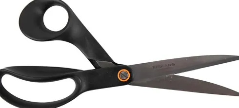 Fiskars - Multi Universalsaks - L 24 CM - Højre - Sort