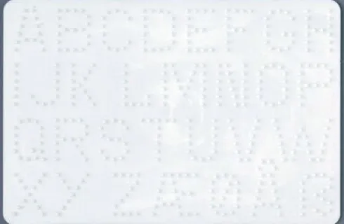 Hama Midi Perleplade - Bogstaver Stiftplade - 14,5X21,5 CM - 272