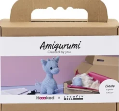 Kreativt Sæt Med Amigurumi - Giraf - Lyseblå