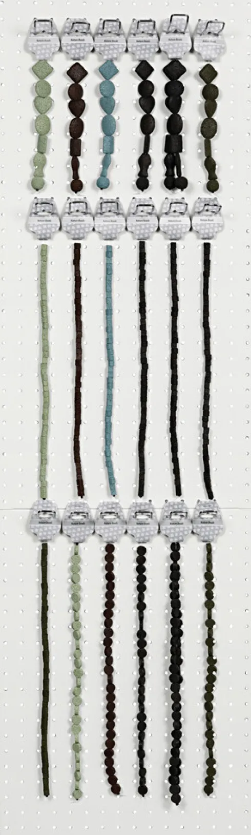 Lavaperlemix - Str. 6-37 MM - Hulstr. 1+2 MM - Indhold Kan Variere - Assorterede Farver - 20 Strenge