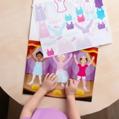 Melissa & Doug - Genanvendelige Klistermærker - Dress Up Dukker