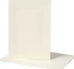 Passepartoutkort Med Kuvert - Rektangulær - Kort Str. 10,5X15 CM - Kuvert Str. 11,5X16,5 CM - Råhvid - 10 Sæt