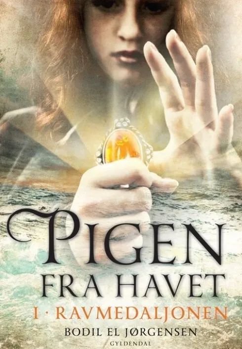 Pigen Fra Havet 1 - Ravmedaljonen