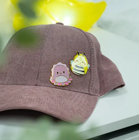 Squishmallows - Pin Badges X 2 Sunny & Auggie - Vibrant