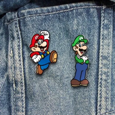 Super Mario - Set Of 2 Enamel Pin Badges