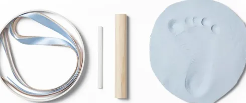 Vanilla Copenhagen - Hånd Og Fodaftryk Ler Ophæng - Blå - Ø11 CM